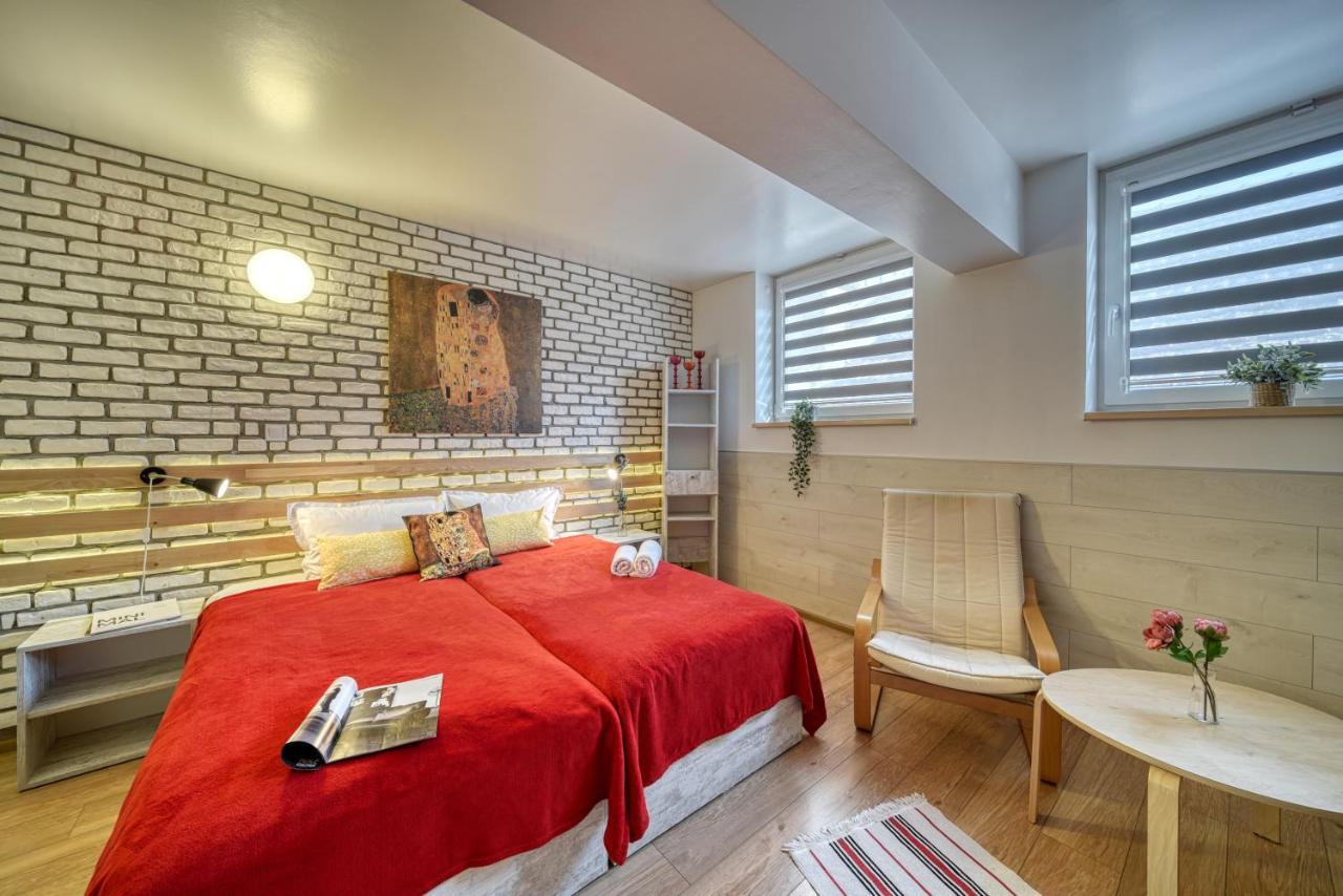 Fox Rooms Aparthotel Sztara Zagora Kültér fotó